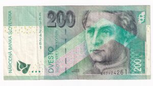 200 Korún 2002 E